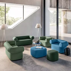 Abbey, round playfulness