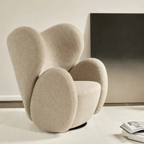 Big Big Chair - Image 2